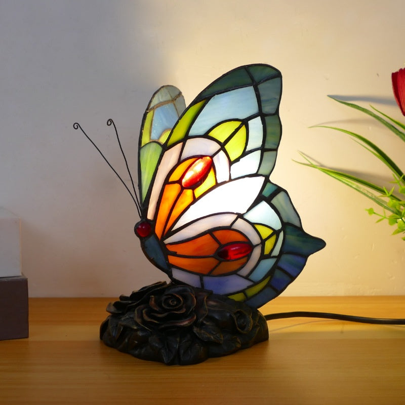 Creative Butterfly LED Night Light for Bedroom, Warm Desk Lamp for Feeding, Classic Decorative Table Lamp for Home
